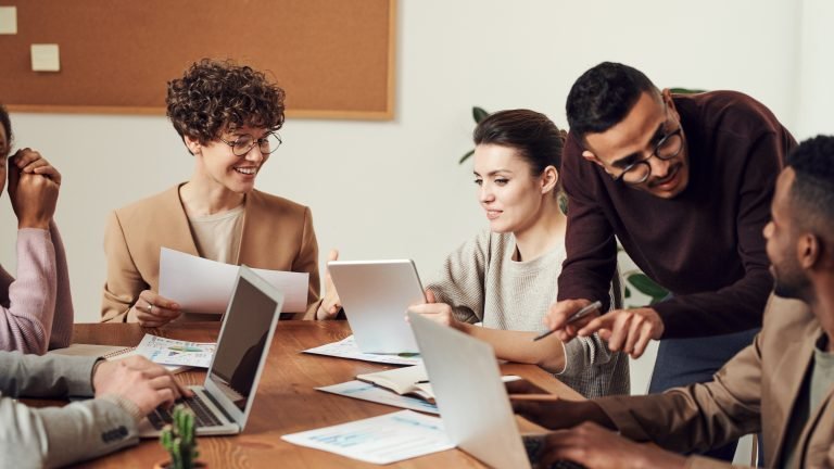 CROSS-CULTURAL LEADERSHIP